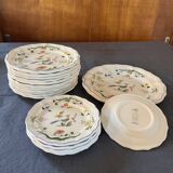 Gien 18 Piece Dinnerware Set