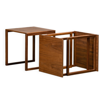 Tables gigognes emboîtables Cube n° 33 de Kai Kristiansen en noyer, Danemark