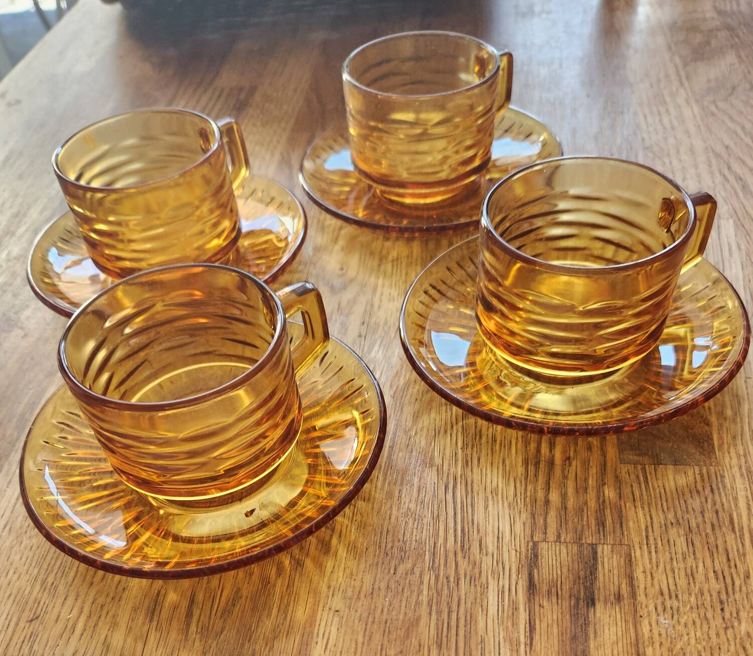 Set of 4 cups and saucers Vereco: vintage