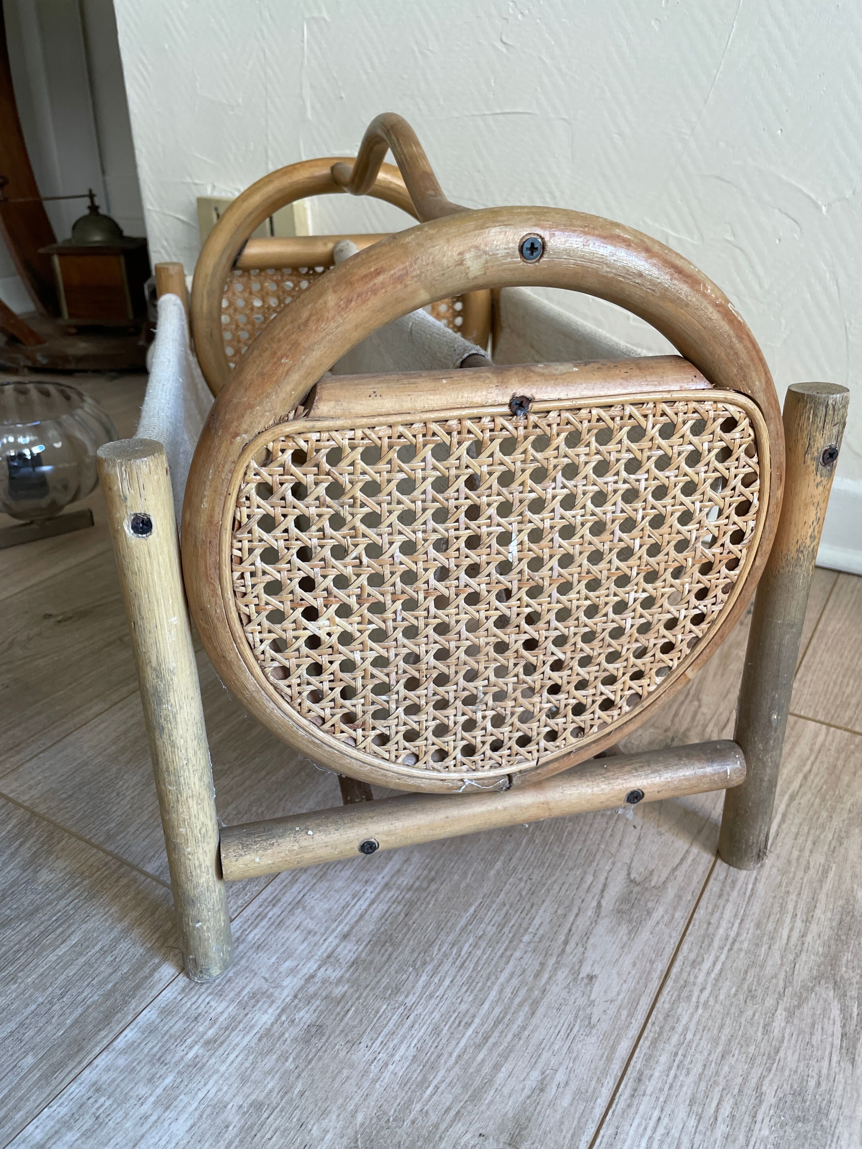 Canine magazine holder