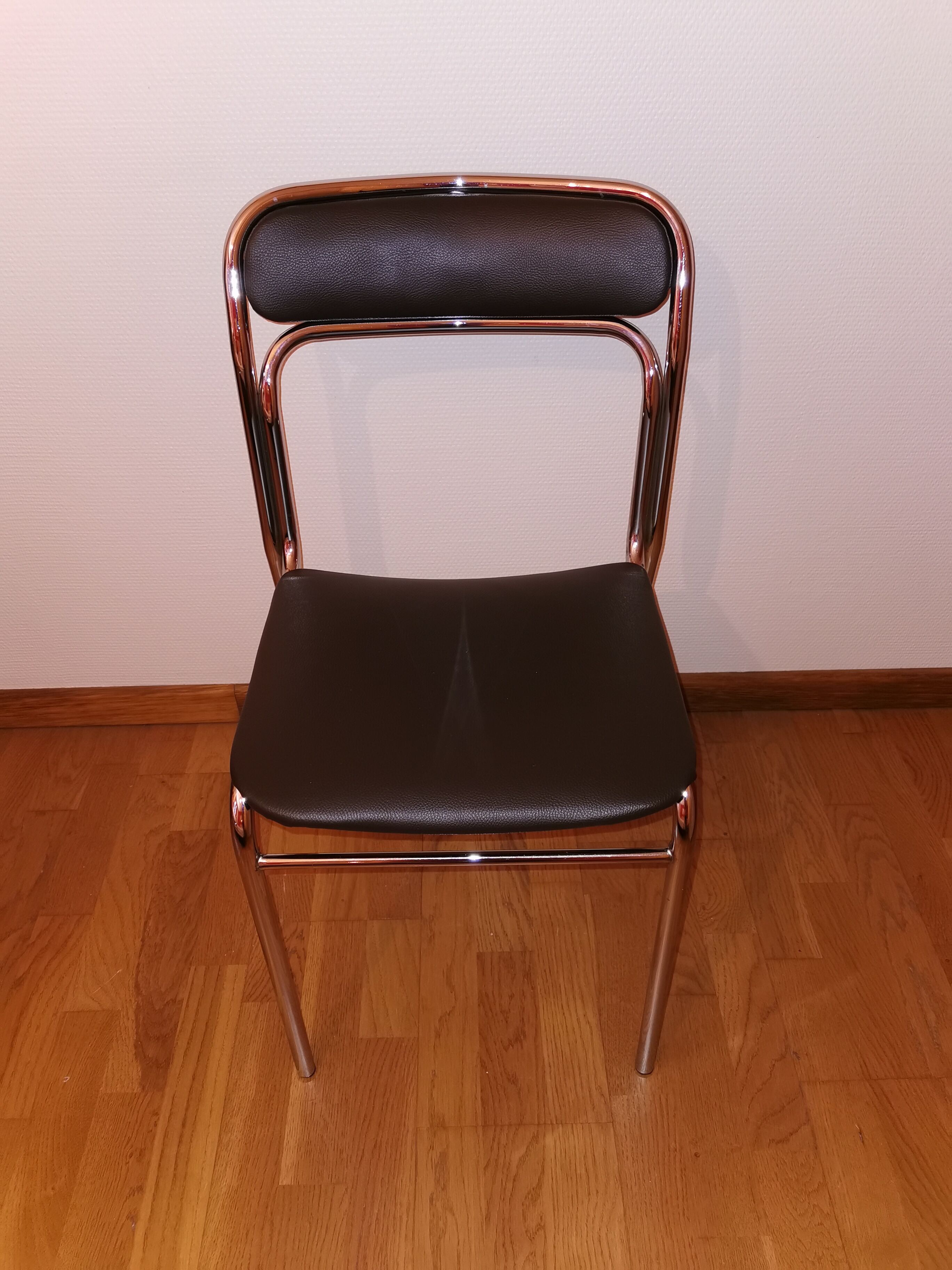 Paire de chaises vintage métal chromé