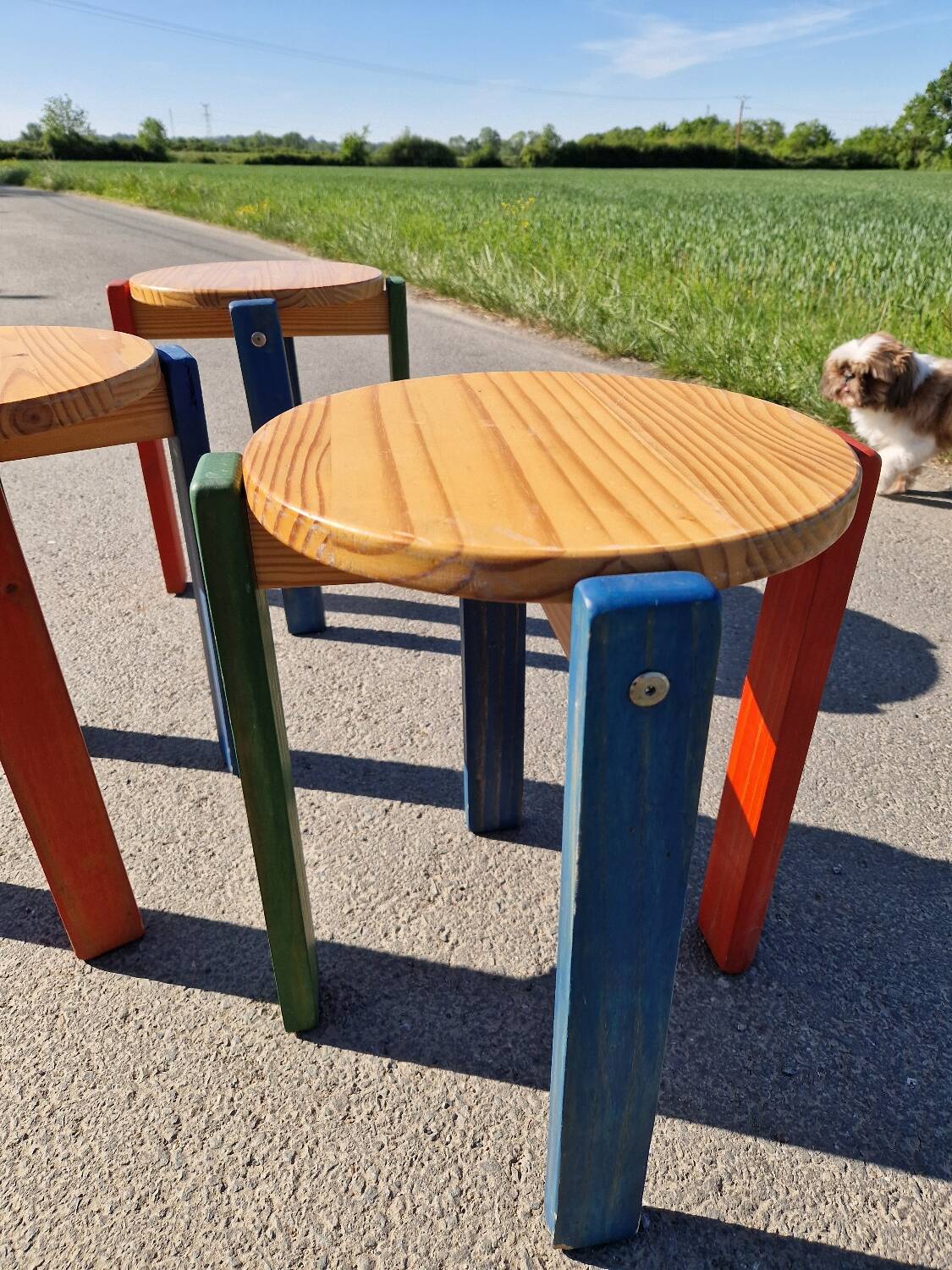 Set of 3 stackable pine stools