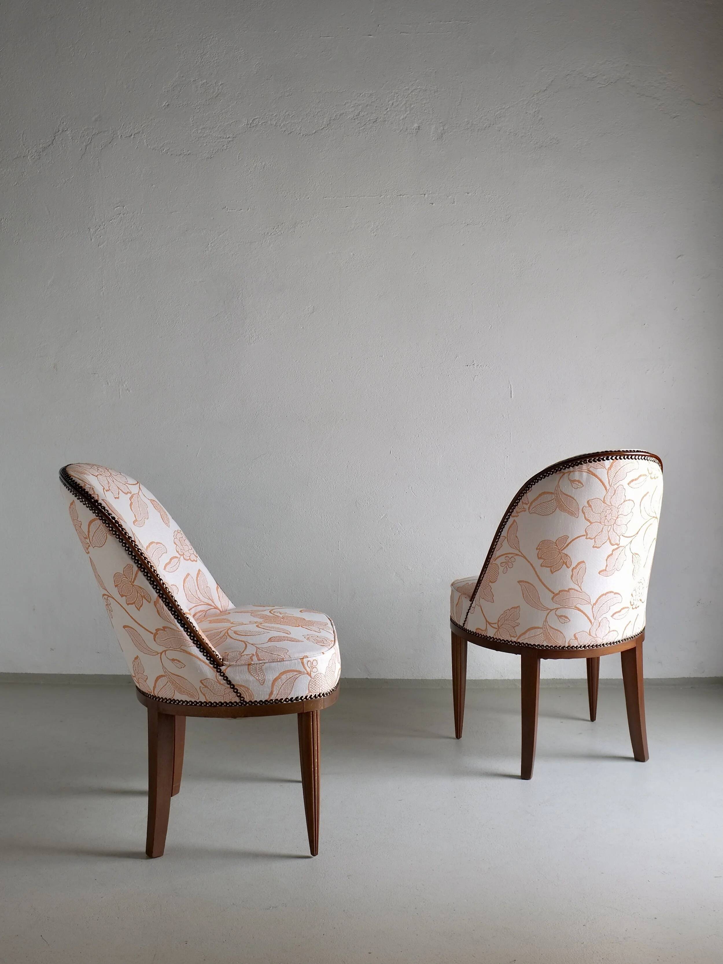 2 Art Deco mahogany curved back chairs | France | 1920s