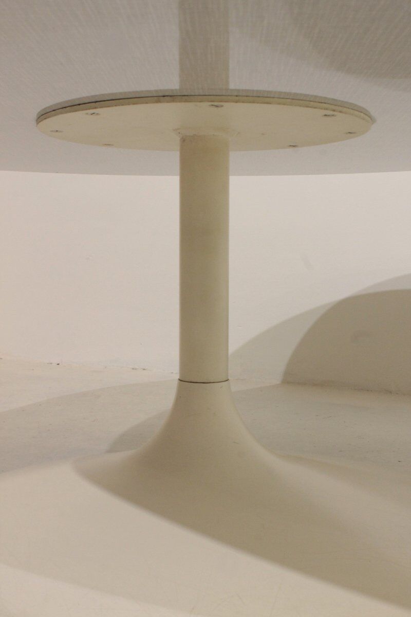 Pierre Paulin T830 coffee table - produced by Artifort, 1966