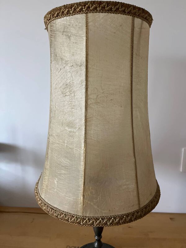 Lampe Vintage à poser avant jour papier de riz pied en étain signé