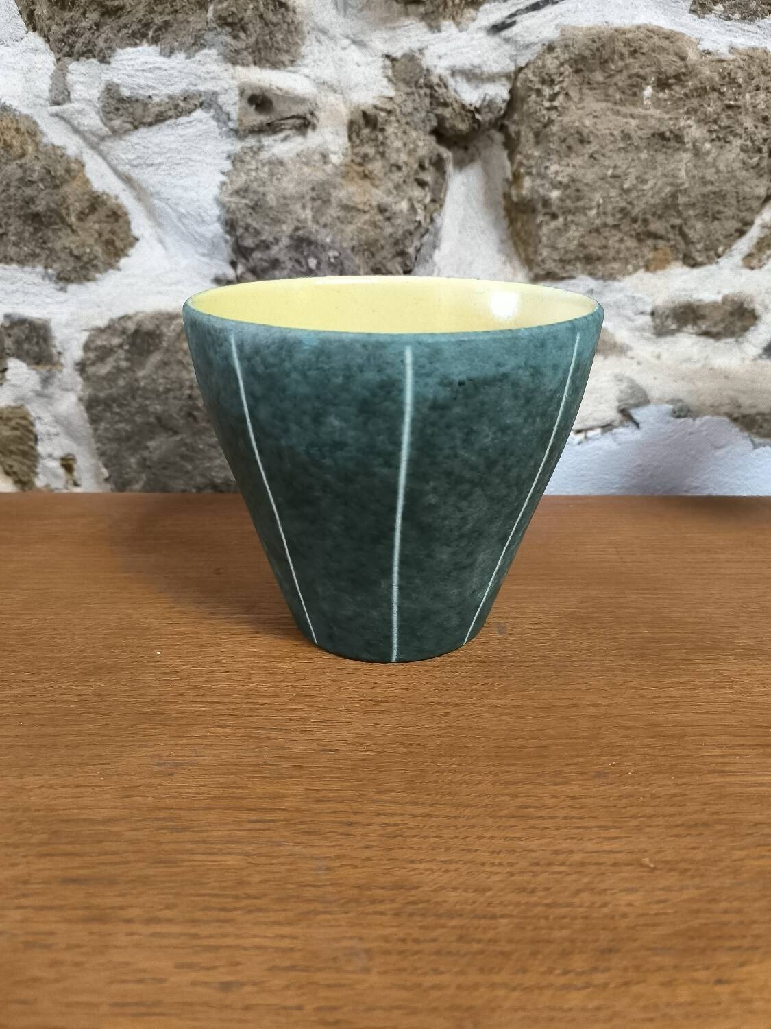 Cache pot around 1960