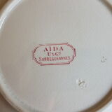 Sarreguemines earthenware plate decorated with flowers