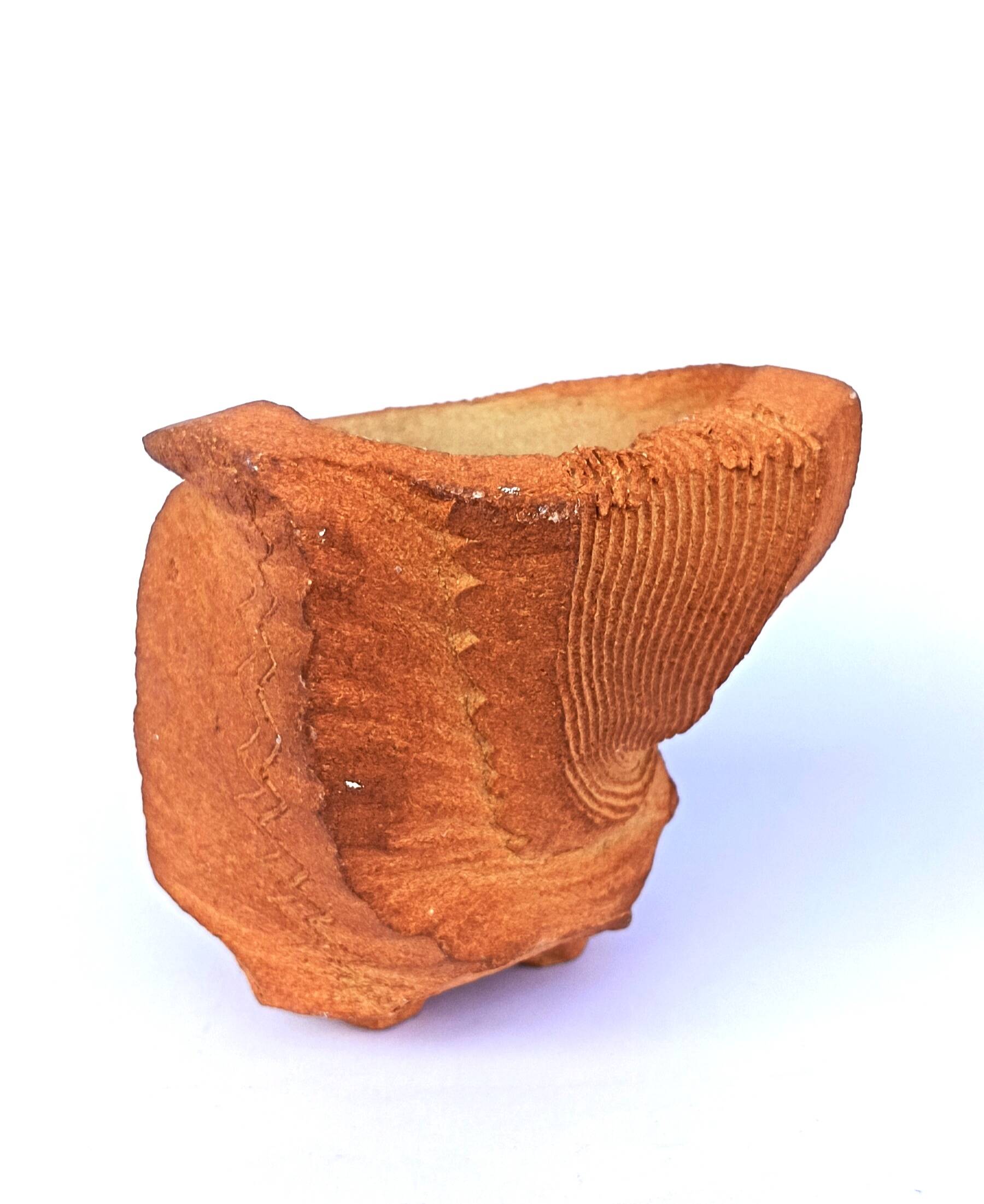 Stoneware bowl in Japanese chawan style