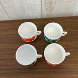 Series of 4 Arcopal cups from the 70s
