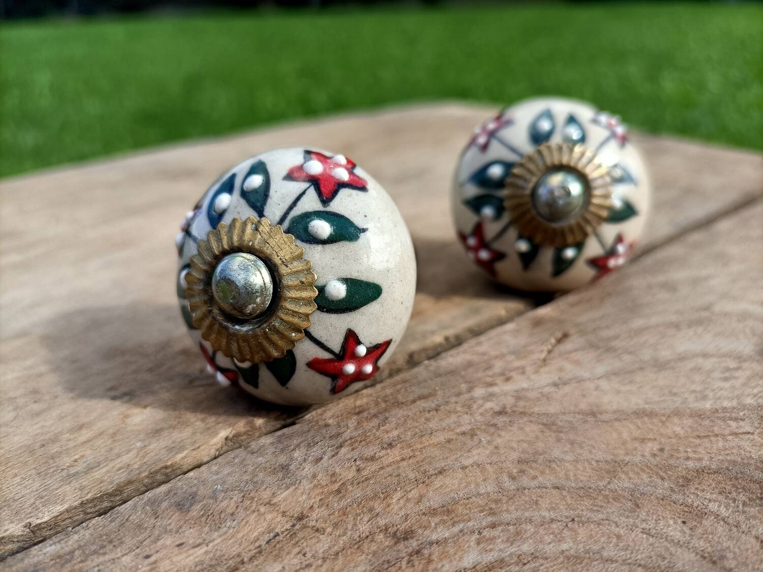 Retro door knobs in genuine sandstone