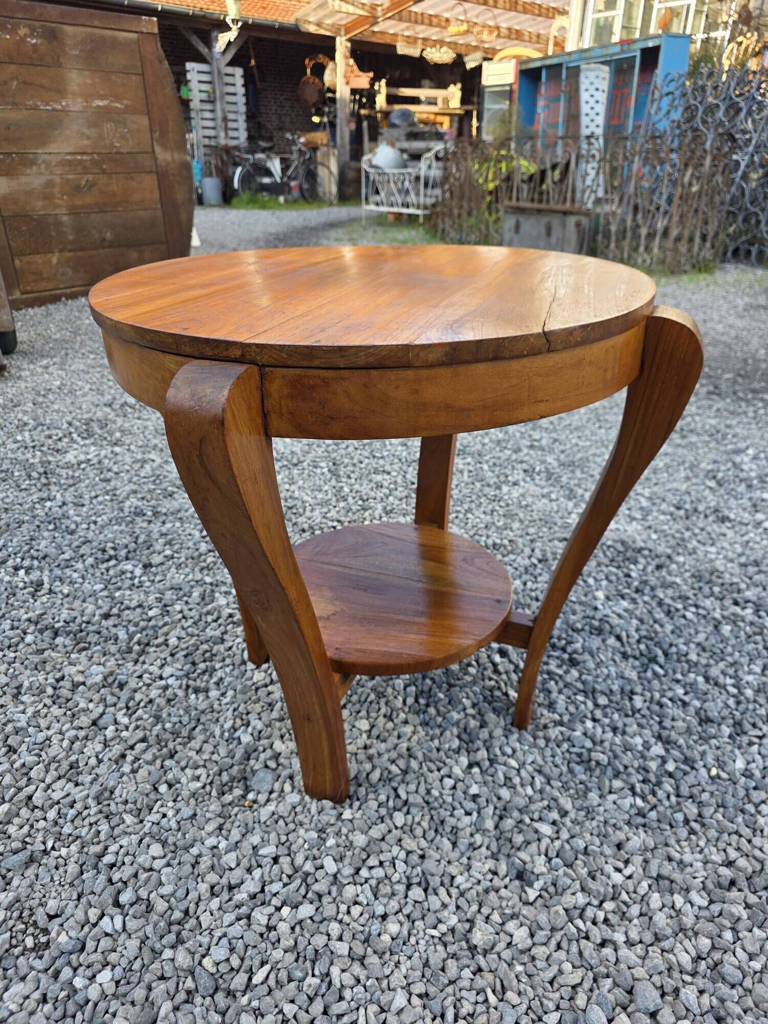 Art Deco side table in mahogany