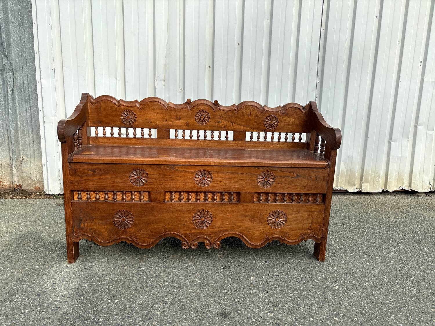 Carved wooden storage bench – rustic Savoyard style