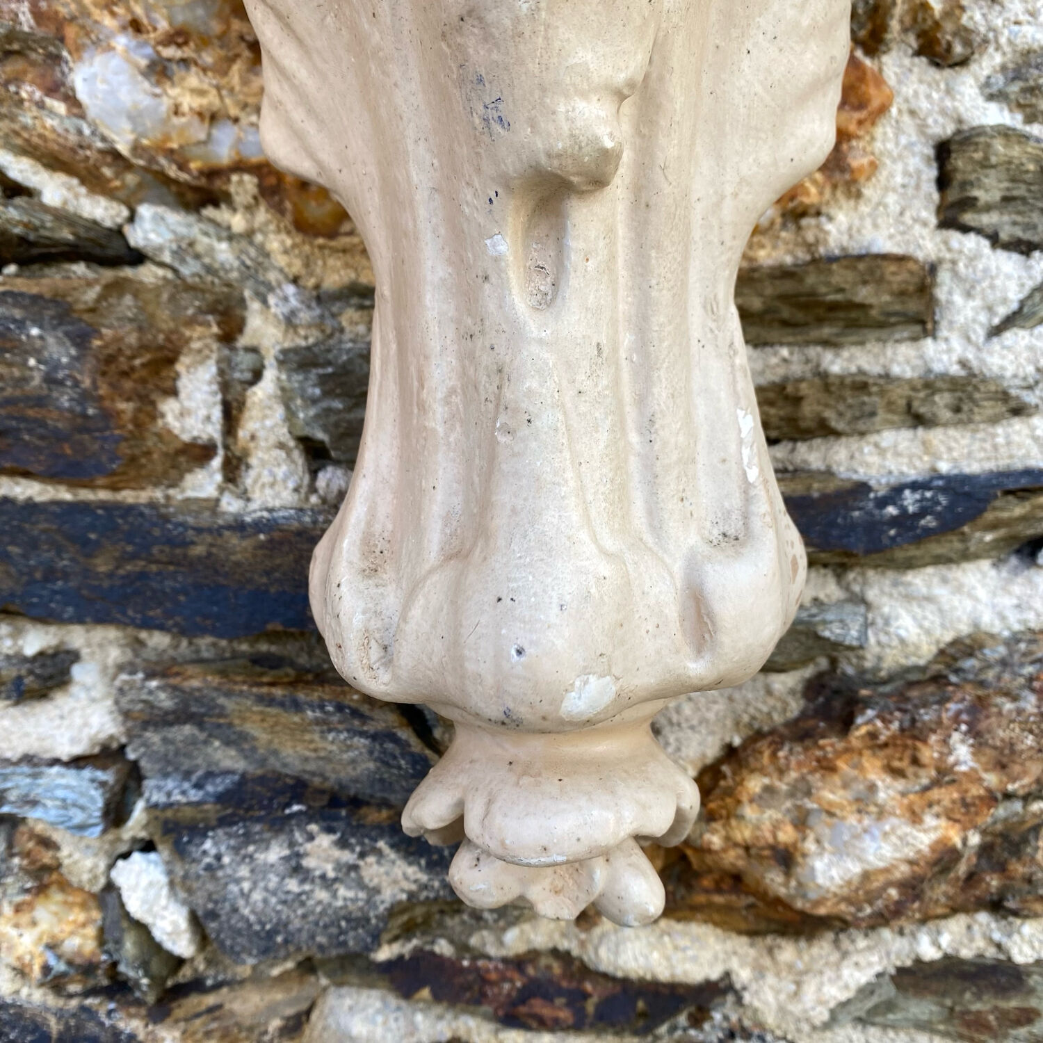 Old plaster wall console