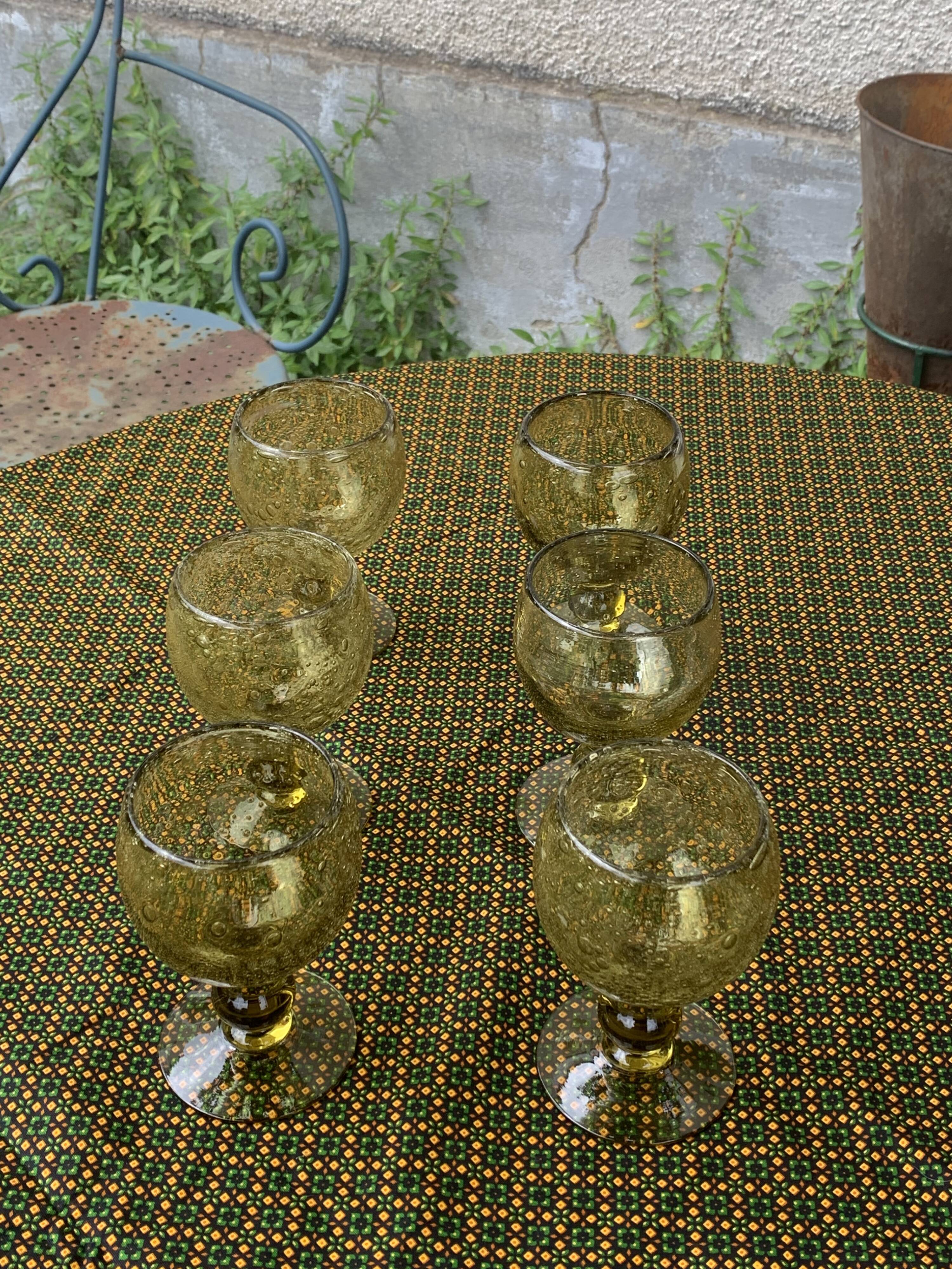 6 wine glasses in khaki green hand-blown glass, large model, vintage
