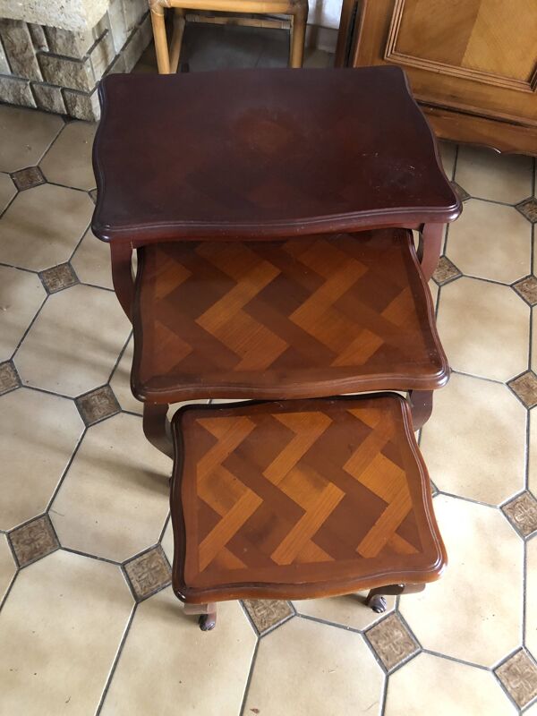 3 tables gigogne en merisier