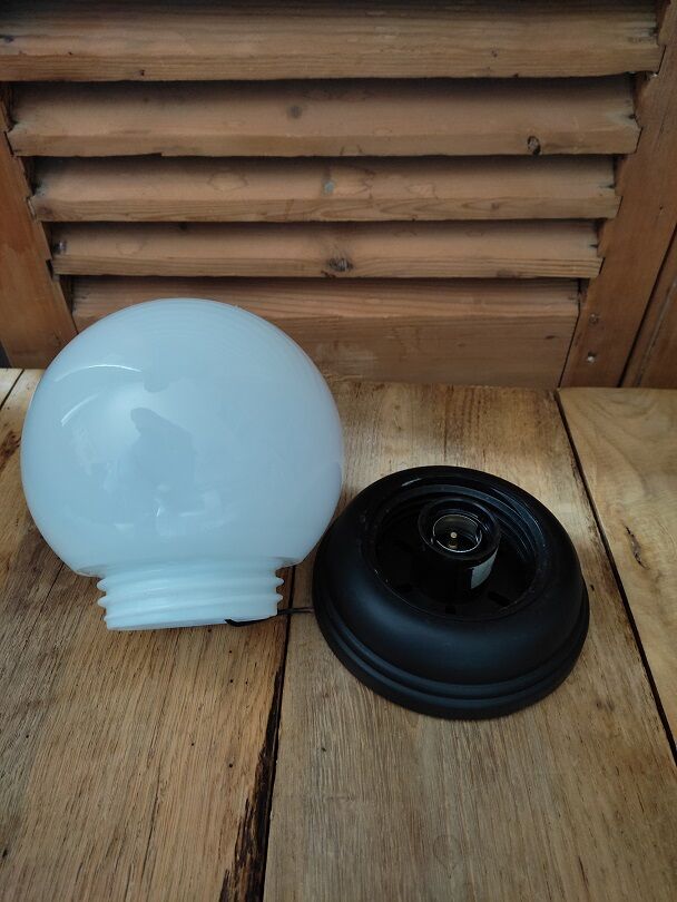 Ceiling lamp wall opal globe plastic support type bakelite old