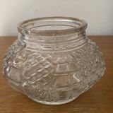 Deux anciens sucriers en verre travaillé transformés en mini vases