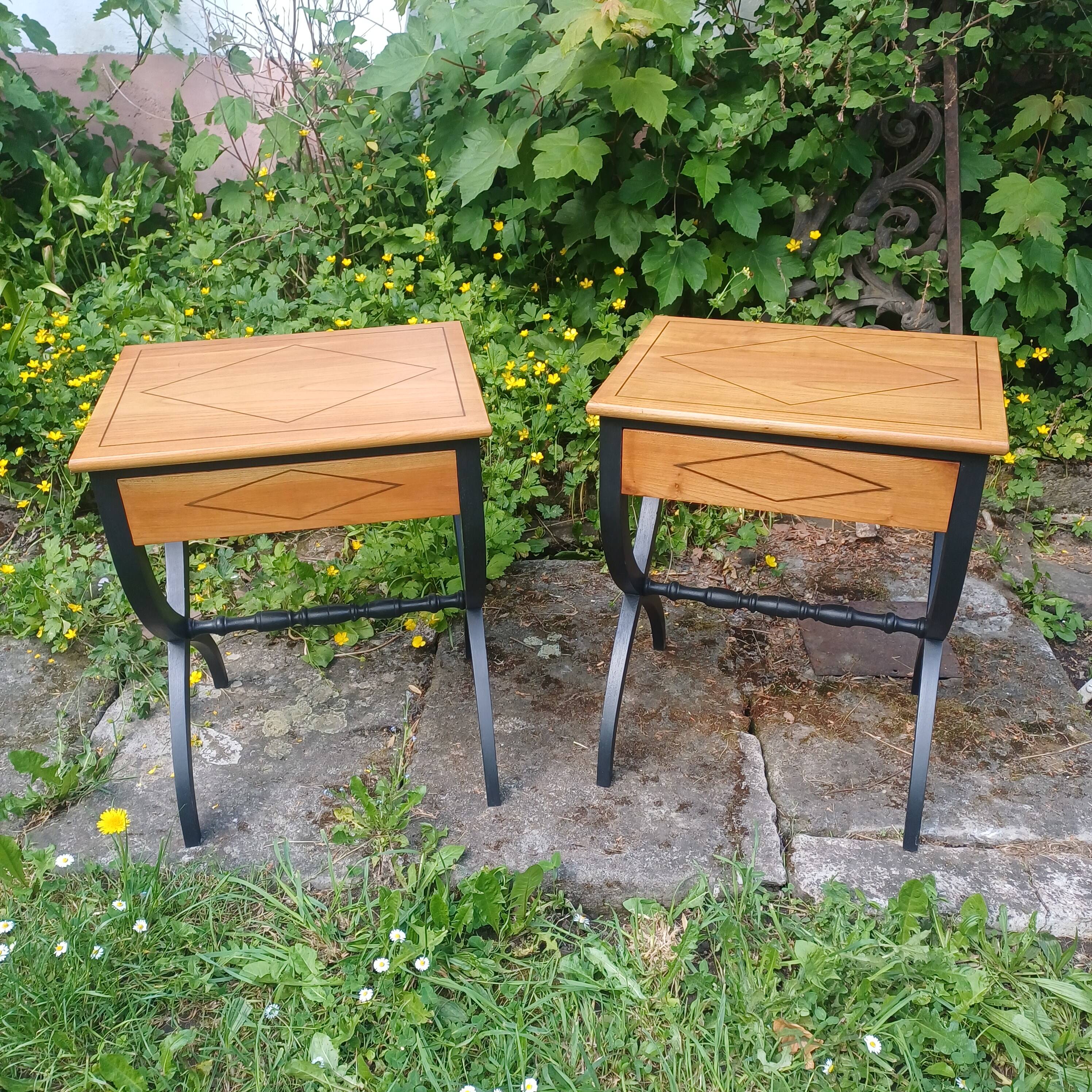 Paire de chevets style directoire