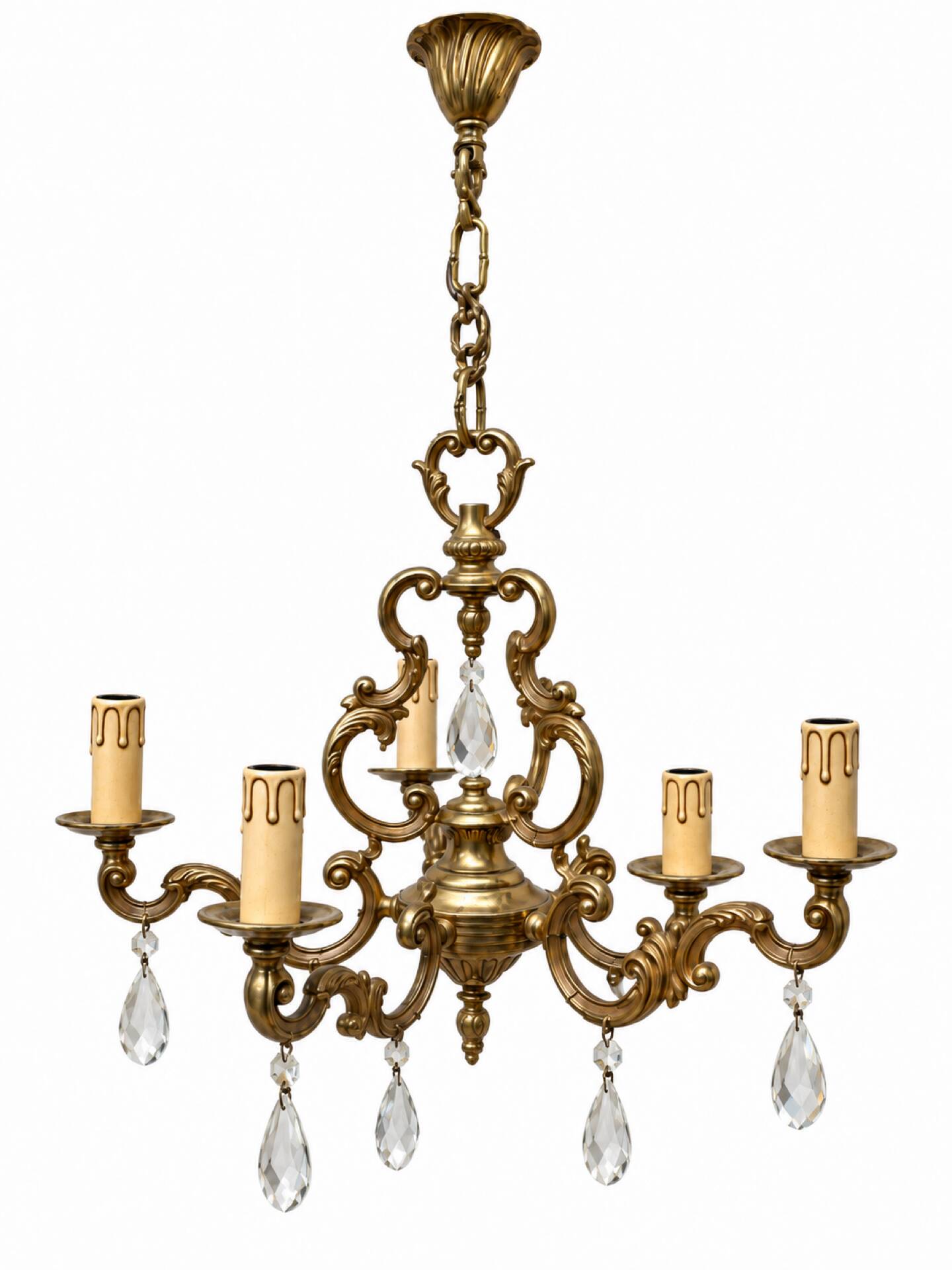 Brass chandelier with 5 branches and pendants in Louis XV style