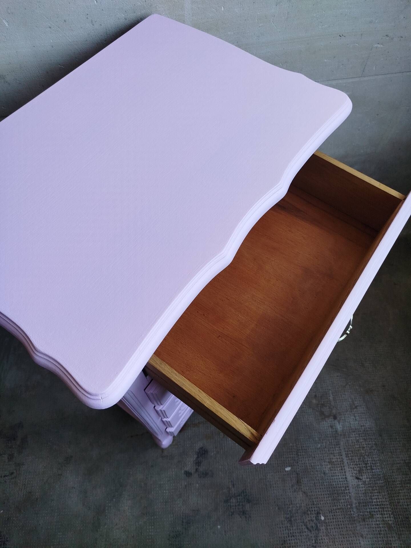 Vintage Rose chest of drawers