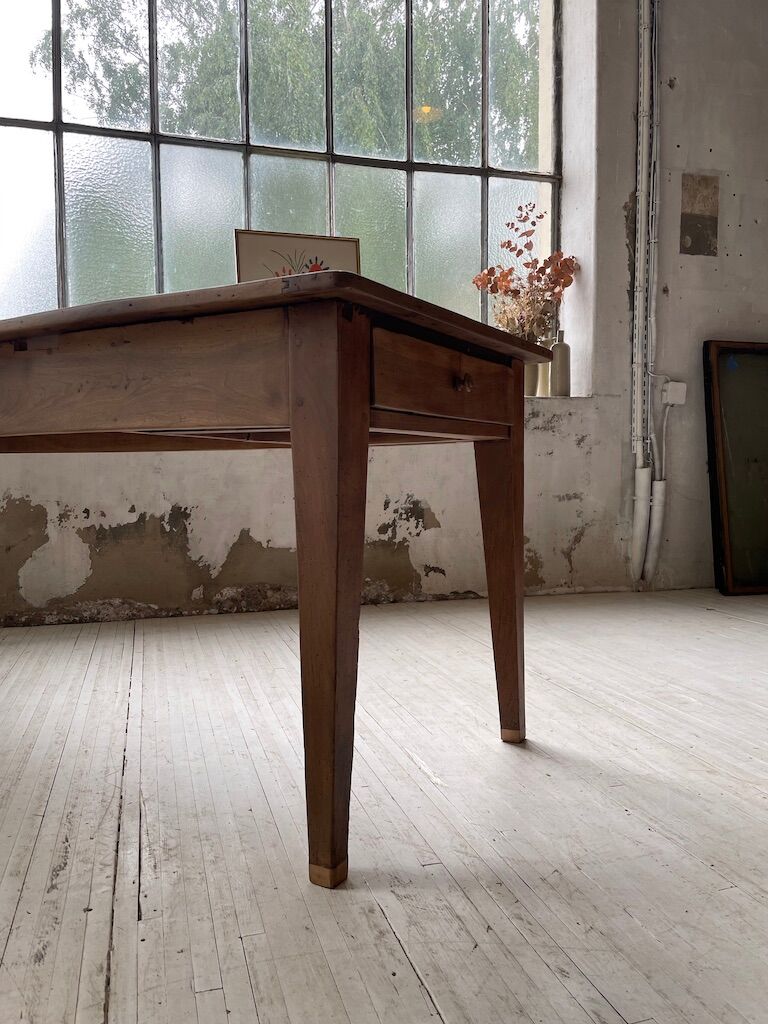 Walnut farm table 190cm