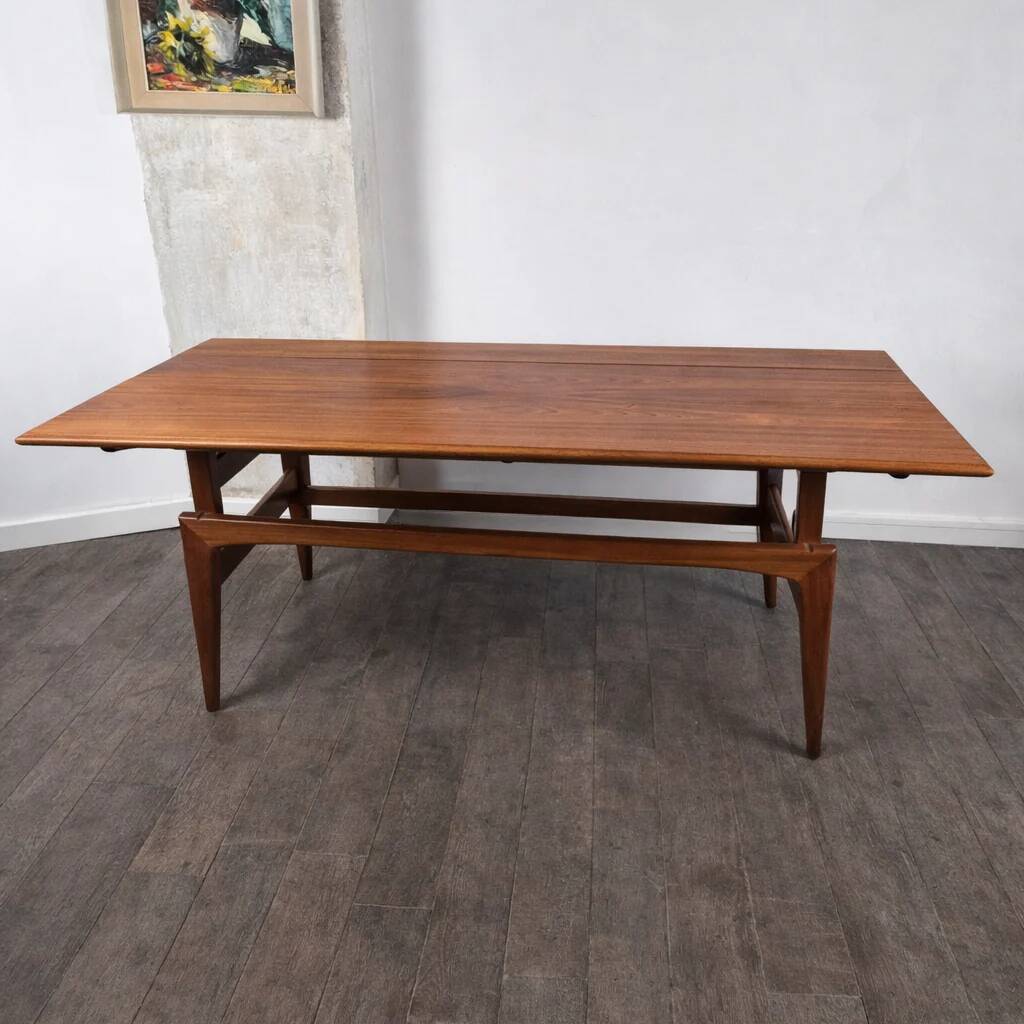 Table basse en teck avec hauteur et largeur réglables par Kai Kristiansen pour Trioh, Danemark, 1960.
