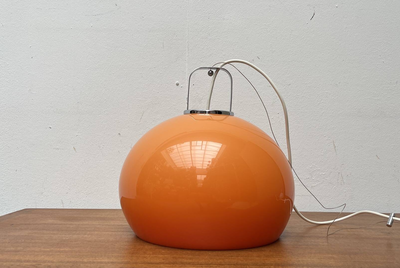 Suspended lamp Zurich Italian from the space age mid-century by Luigi Massoni for Guzzini.