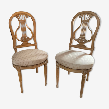 Paire de chaises Louis XVI
