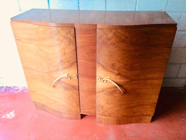Buffet art deco en loupe de noyer