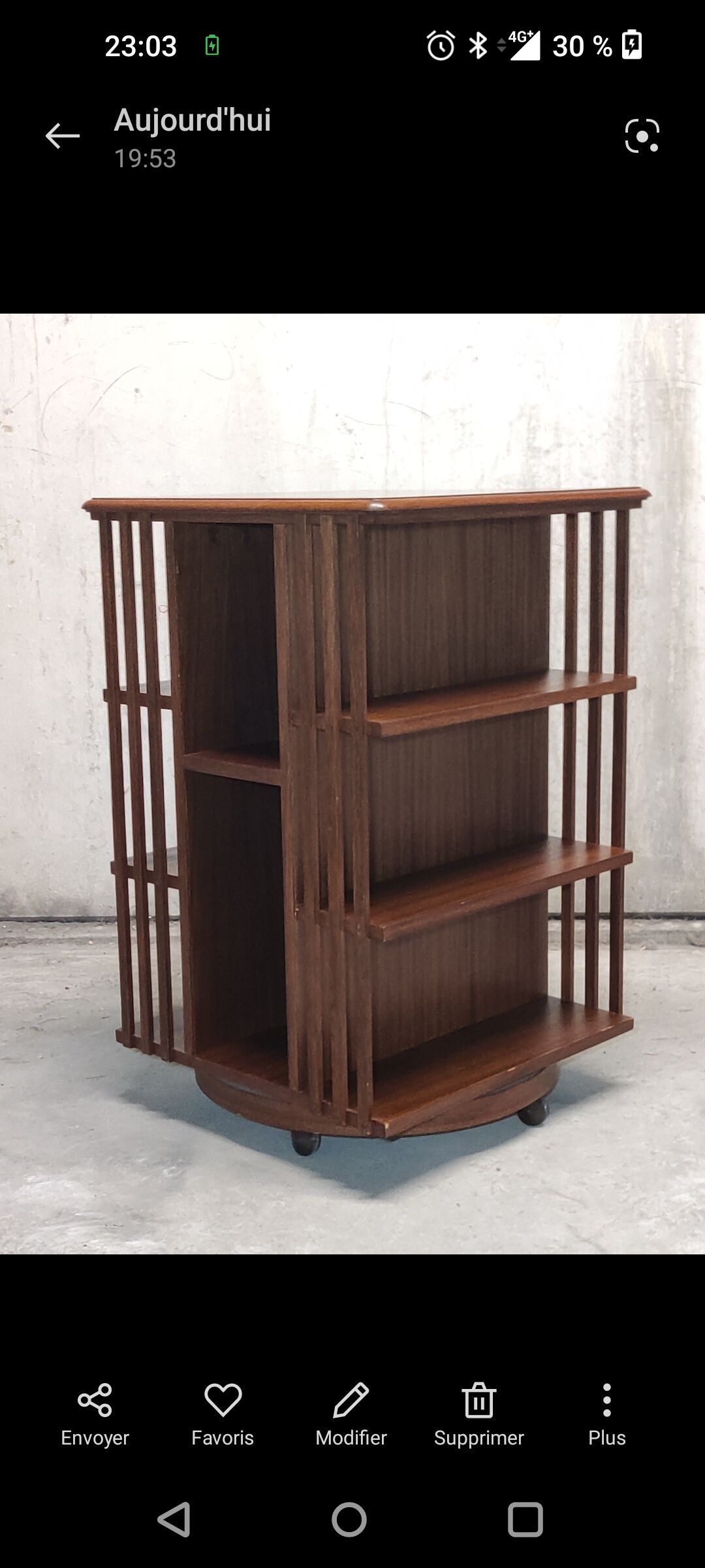 Rotating vintage library