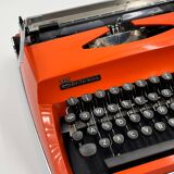 Condessa Adler typewriter