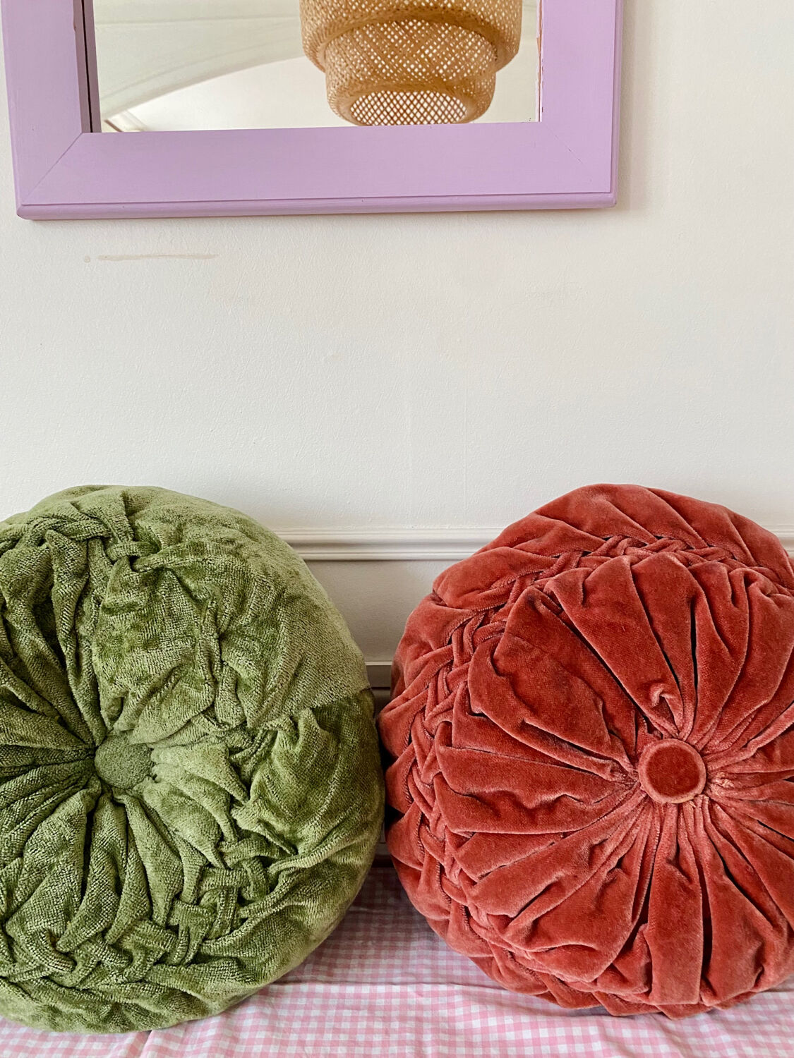 Duo de coussins ronds en velours plissé