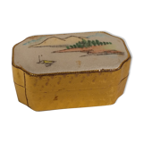 Little chinese box