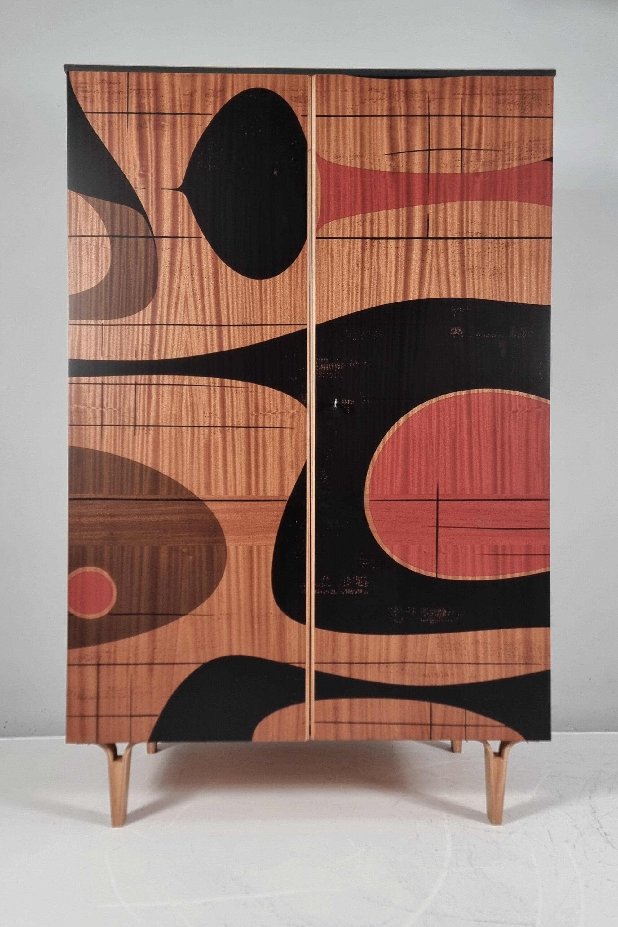 Garde-robe vintage en frêne, années 1970