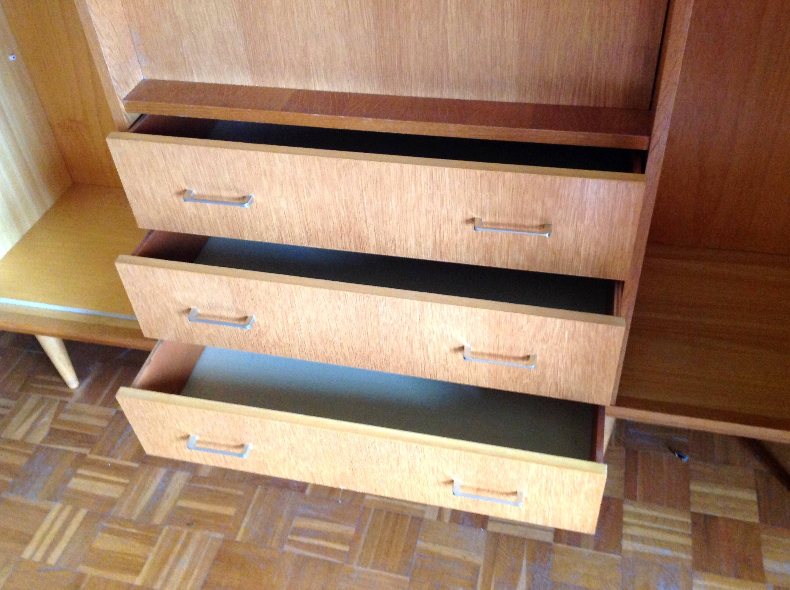 Armoire secrétaire en plaqué chene style scandinave / vintage