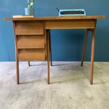 Desk 4 drawers with vintage fins
