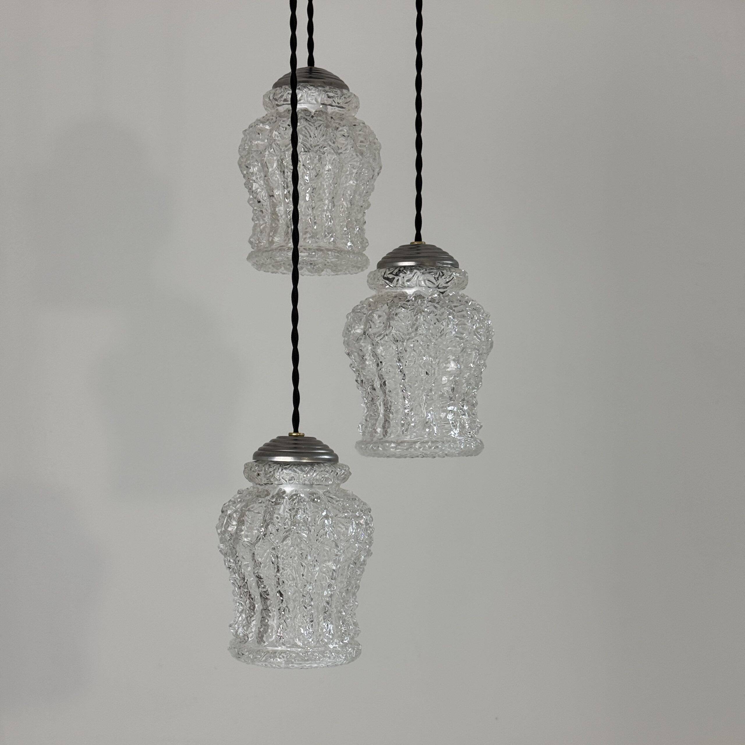 Vintage 3-light cascade chandelier