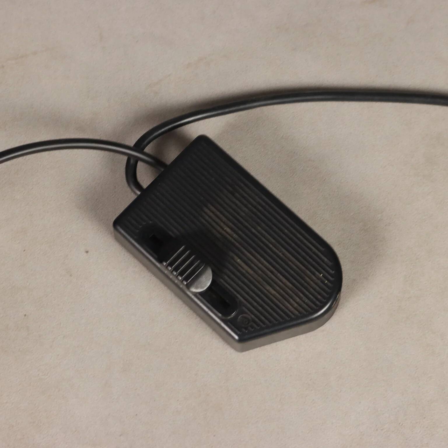 Vintage floor lamp in metal and aluminium, Italy, 1980s.
