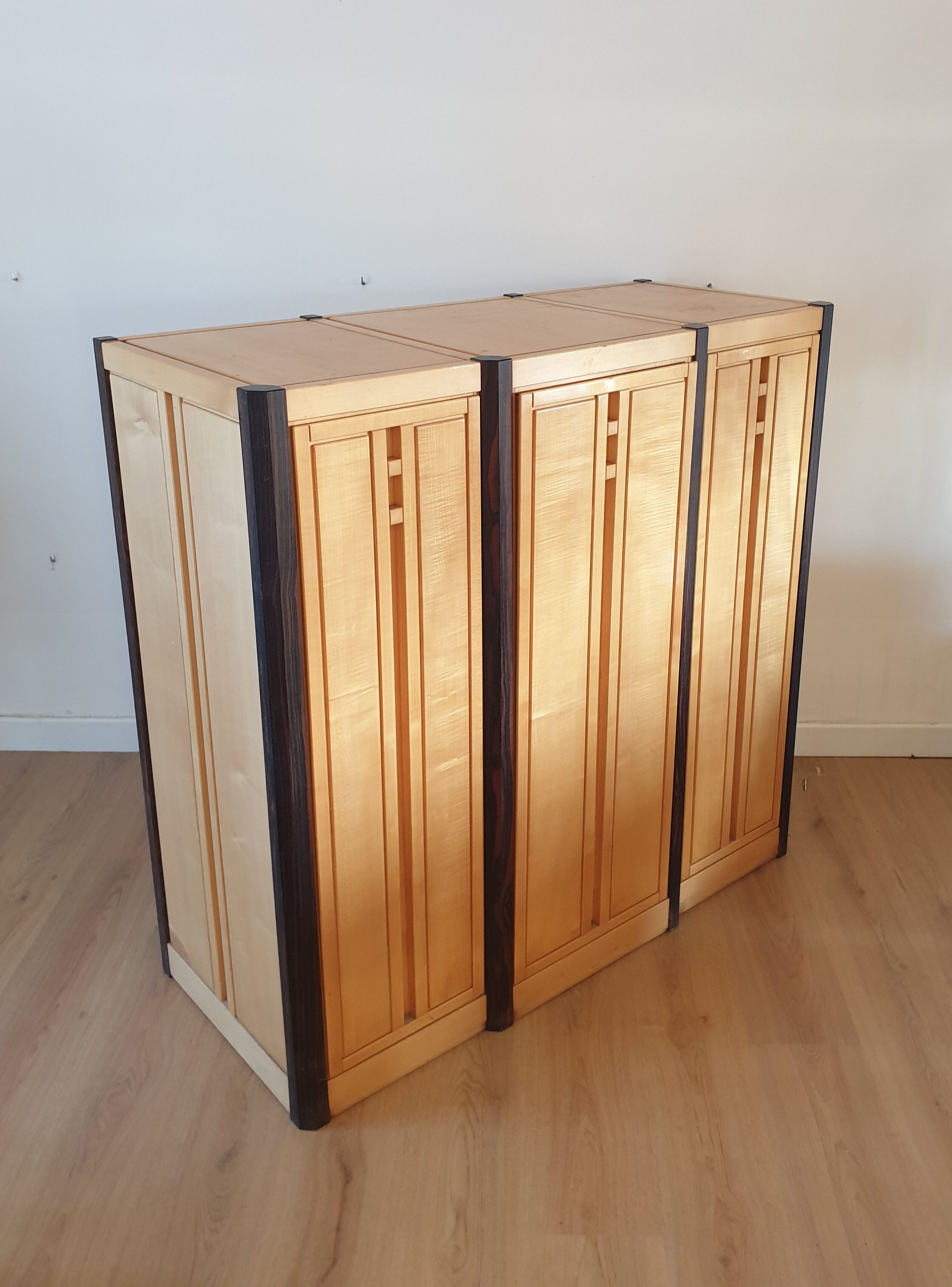 Art deco style barcabinet