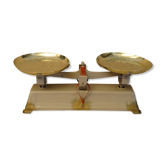 Ancienne balance force 5 kg type roberval plateaux laiton ref:A210/24