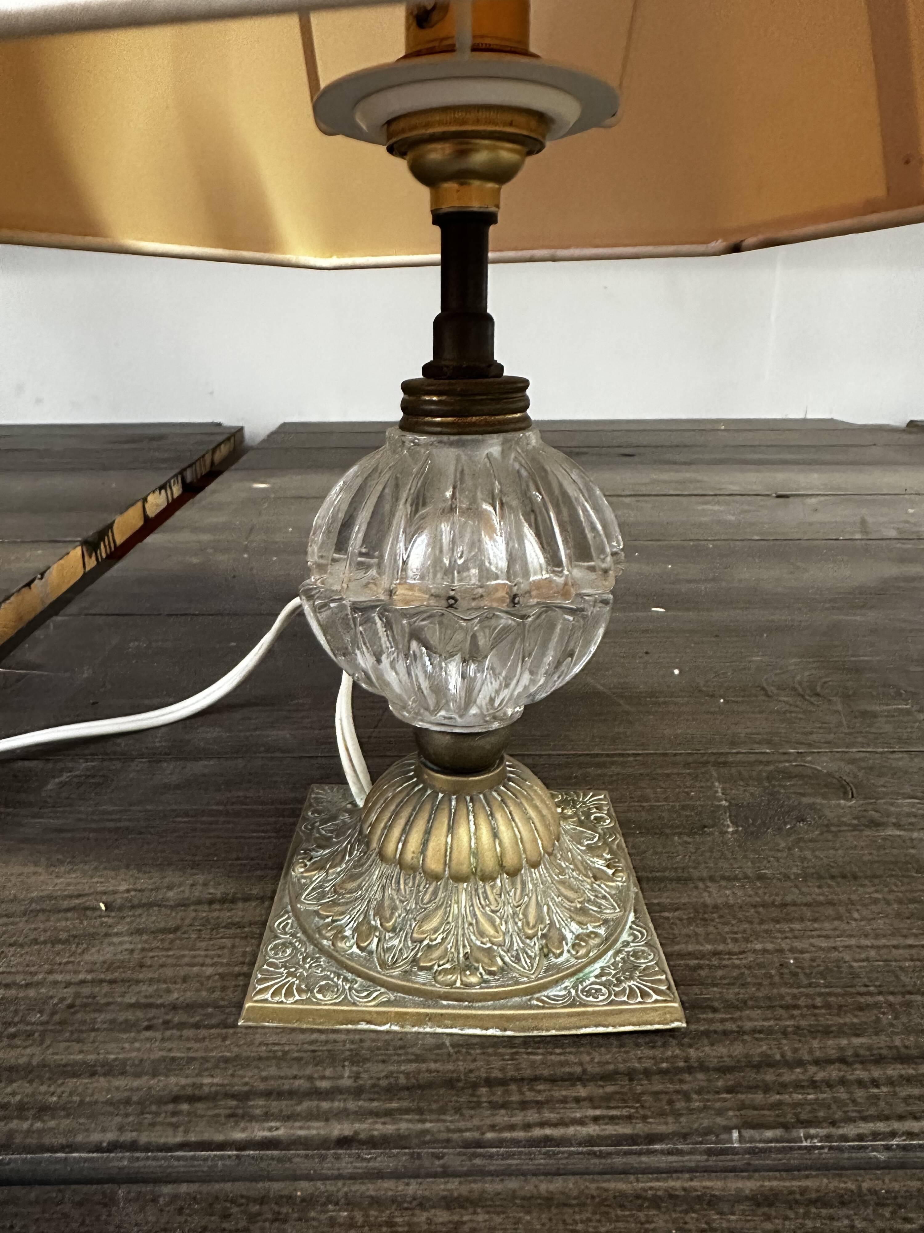 Lampe ancienne Laiton et Verre H 31 cm
