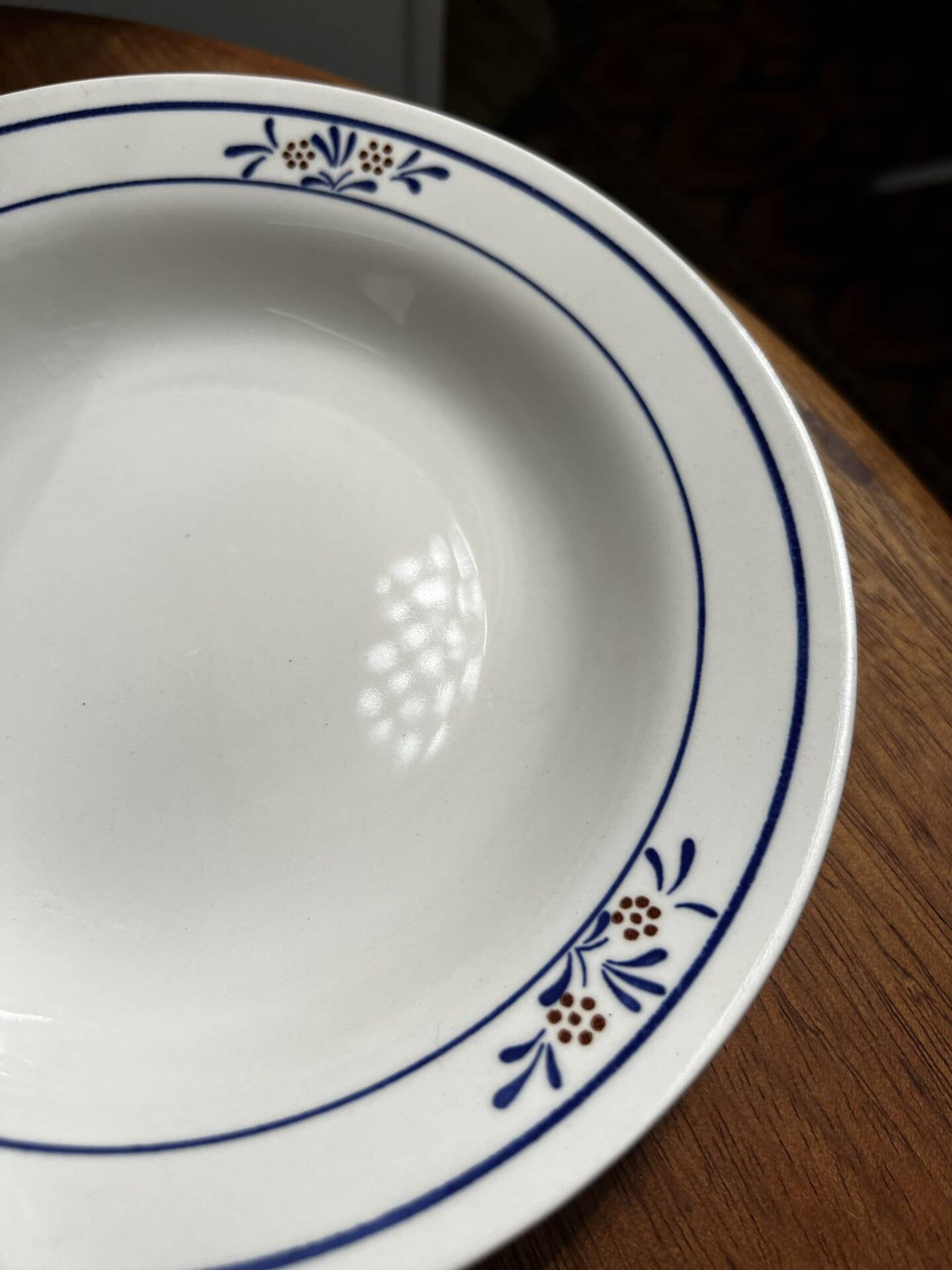 6 assiettes à soupe 1940/50