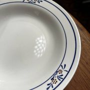 6 assiettes à soupe 1940/50
