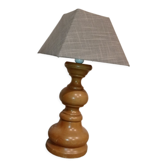 Wooden turned lamp