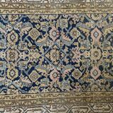 Ancient wool and silk carpet 109x178cm