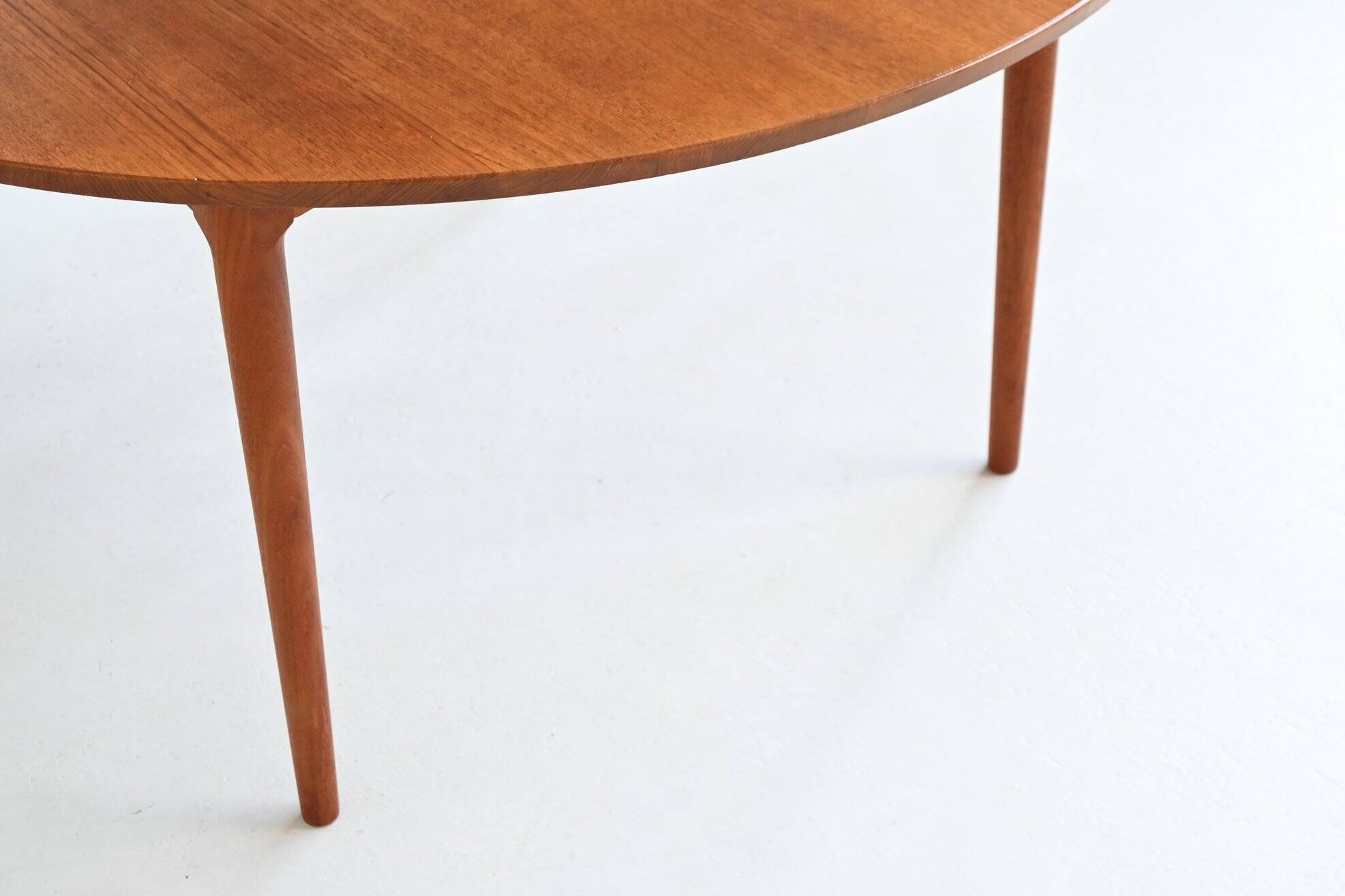 France & Son round dining table in teak Cado Denmark 1960