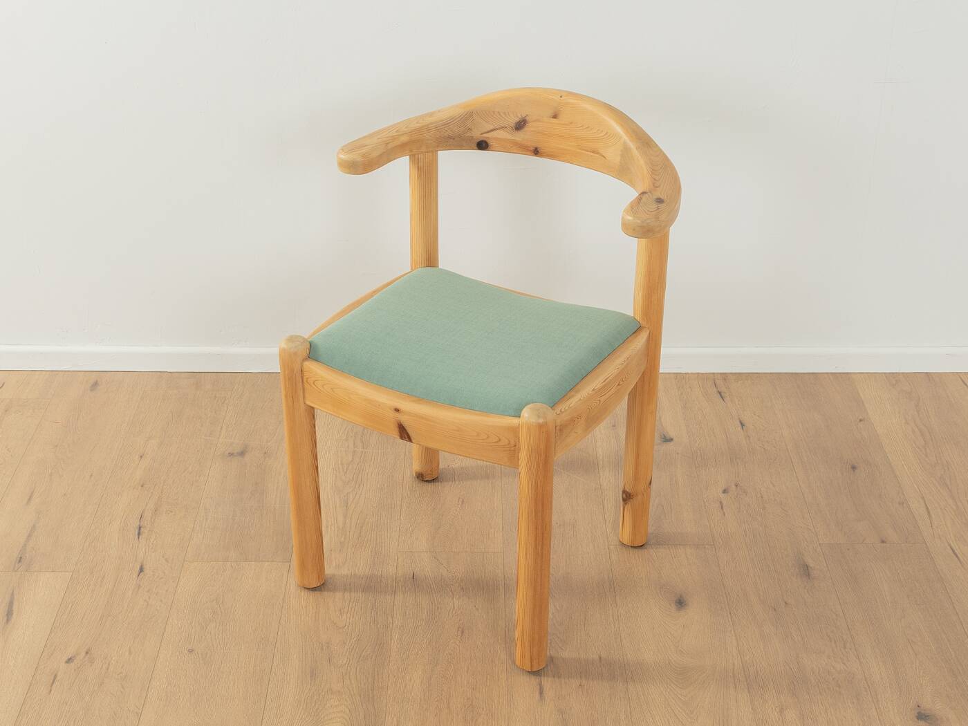 1970s dining chairs, Vamdrup Stolefabrik