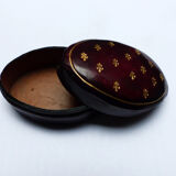 Small box in vintage and Italian leather