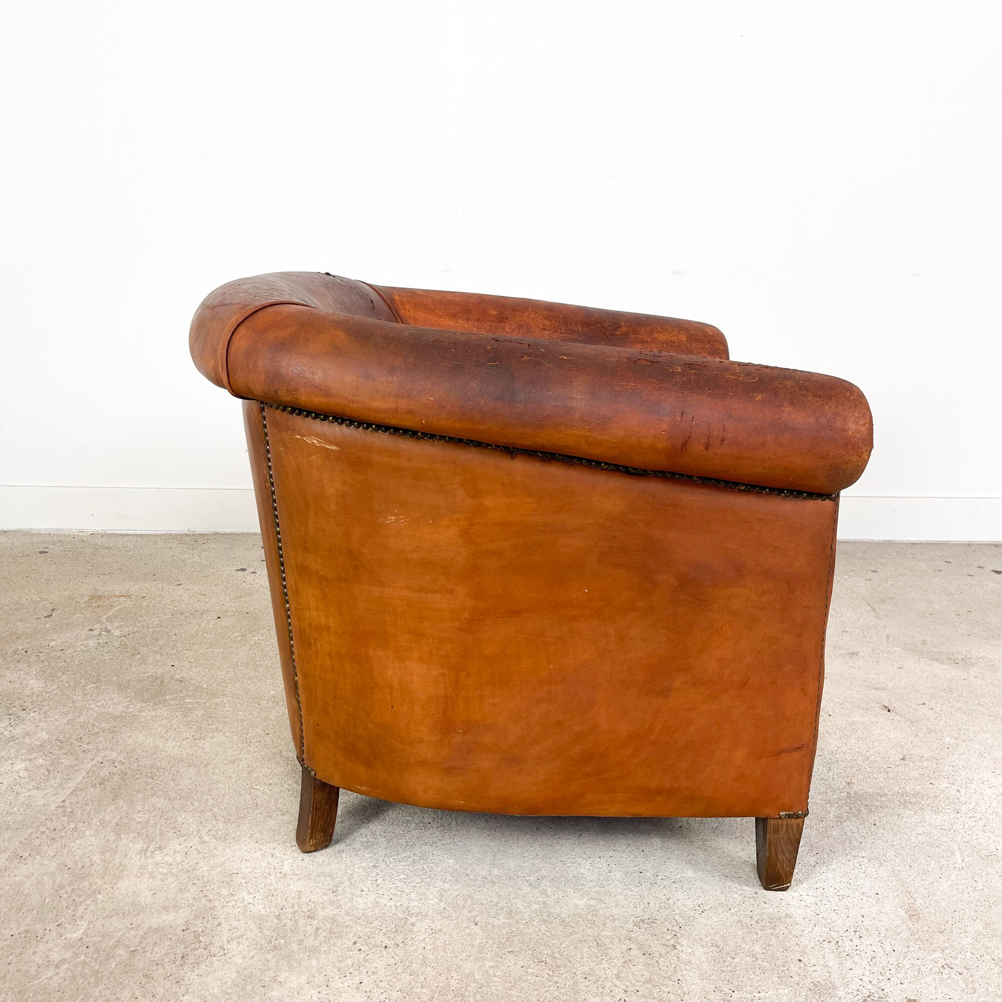 Vintage sheep leather club chair Aalten