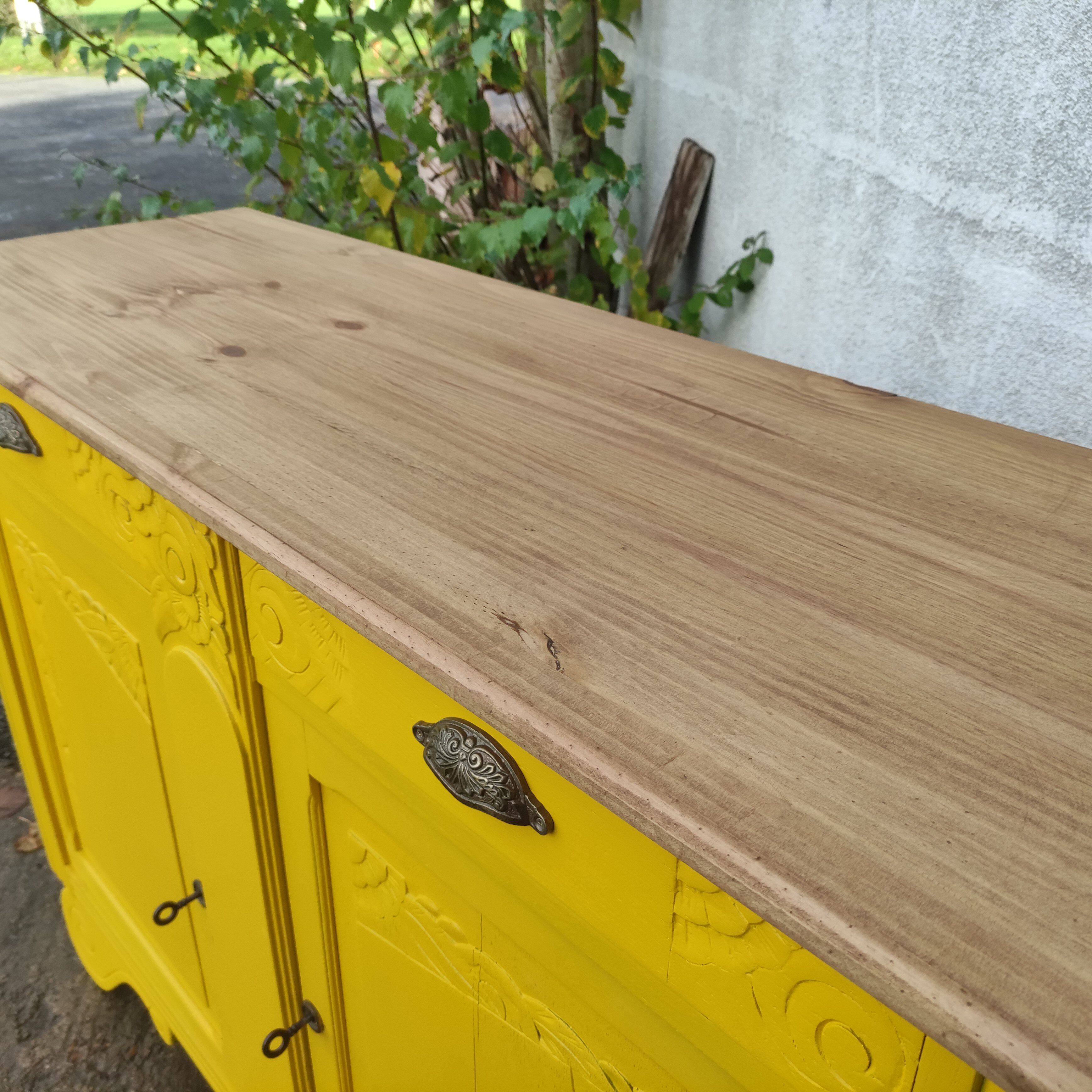 Buffet Art Déco jaune